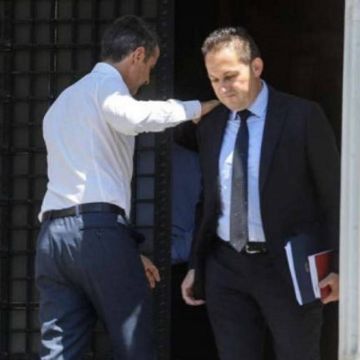 Διευκρινίσεις της κυβέρνησης για την καμπάνια των 11 εκατ. ευρώ