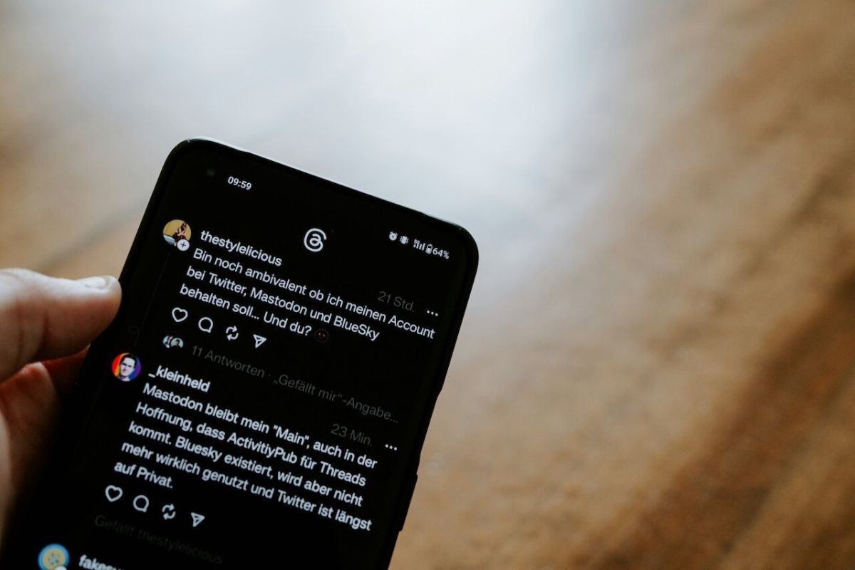 threads.jpg.d355a0e1615f5b71fe8f69c33b58d2ed 2962d257