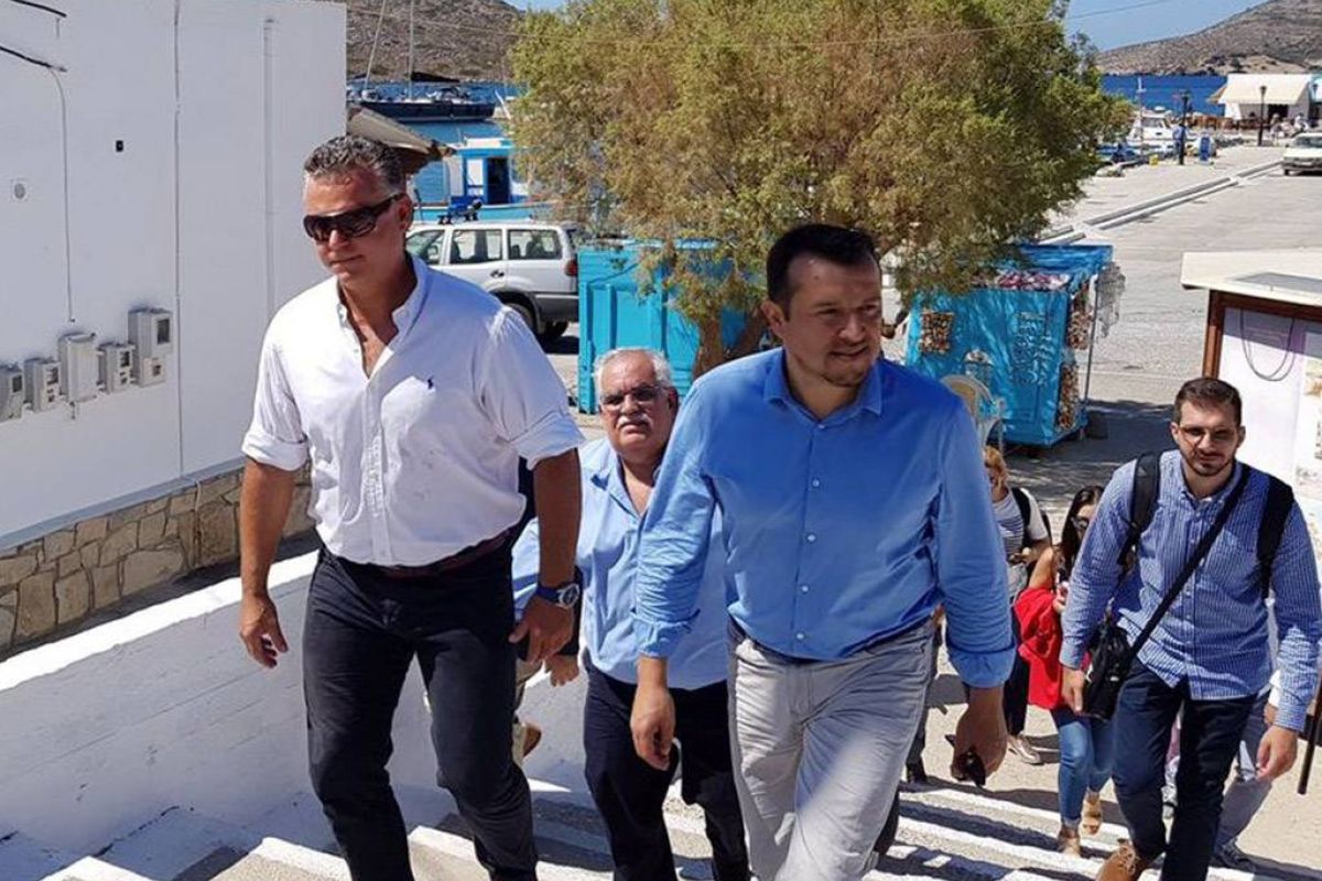 16f79767a132fcdbc58b247ab181d4b4 XL 2bec61ec