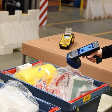 RFID για ολοκληρωμένη καταγραφή καλωδίων και συσκευών από την BRADY