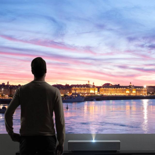 Η LG παρουσιάζει στη CES 2019 το νέο Laser 4K προτζέκτορα Cinebeam με Ultra Short Throw τεχνολογία