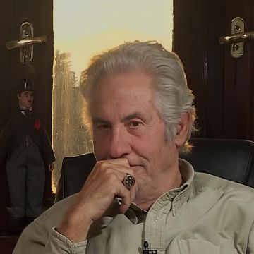 ΕΡΤ2 – Αφιέρωμα στη μνήμη του Γιώργου Μιχαλακόπουλου: «Εκείνος κι Εκείνος» & «Η ιστορία των χρόνων μου»