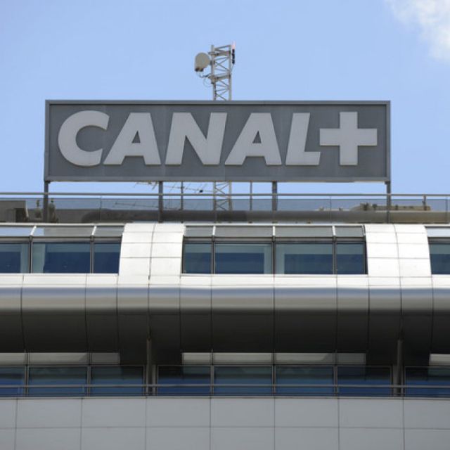 Οι συνδρομητές του ομίλου Canal+ έφτασαν τα 14 εκατομμύρια