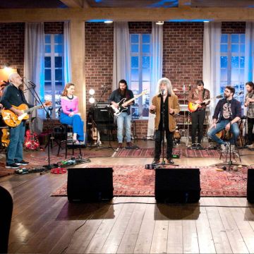 Ο Γιάννης Γιοκαρίνης και οι Χατζηφραγκέτα στο «Μουσικό κουτί» της ΕΡΤ1