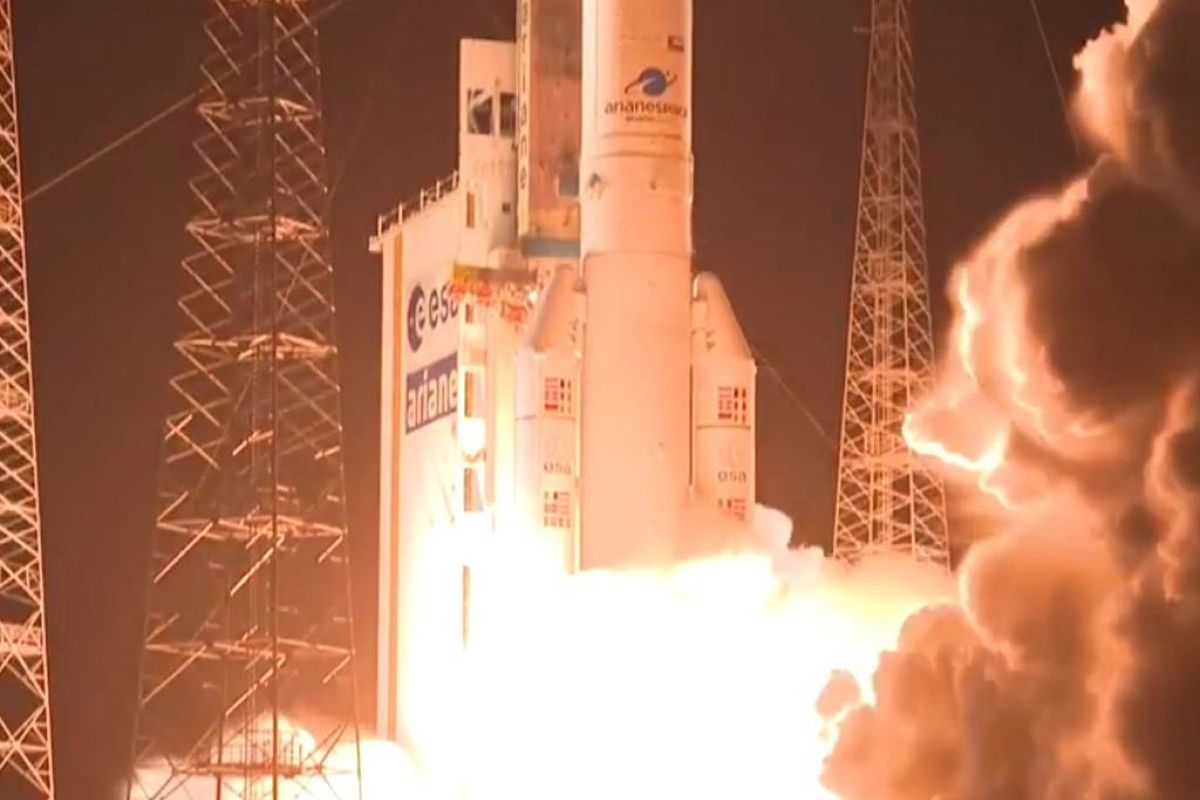 Η Arianespace αποφεύγει την καταστροφή