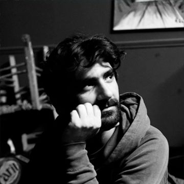 KOSMOS: Ο Μιχάλης Καλκάνης στην εκπομπή «Από τις 45 στις 33 στροφές» με τον Πέτρο Αδάμ