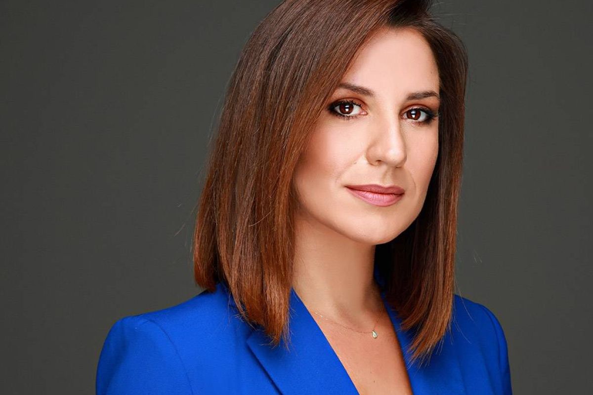 d970c930ec781e7b3efebbdcc44c5a00 XL 32662994