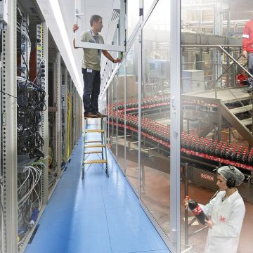 Επένδυση €43 εκατ. από τον Όμιλο Coca-Cola Hellenic για το Data Center 28 χωρών από τον Όμιλο ΟΤΕ