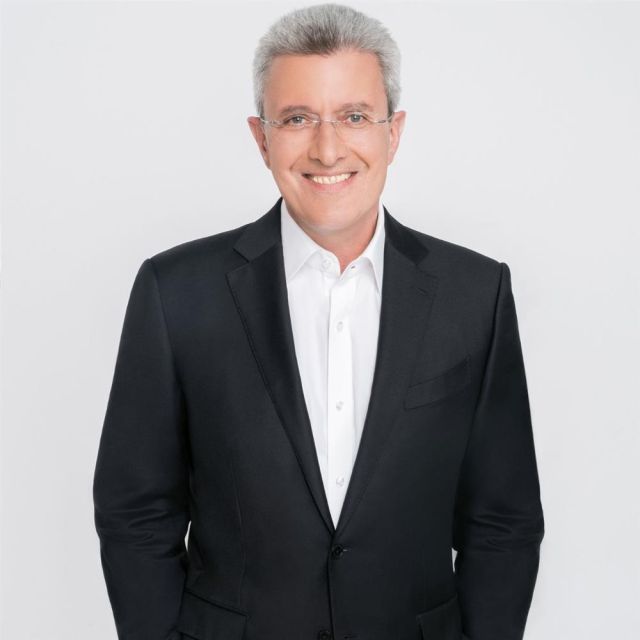 Ενώπιος Ενωπίω: Καλεσμένος- έκπληξη στην εκπομπή του Νίκου Χατζηνικολάου