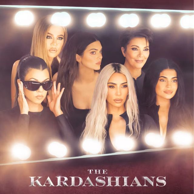 ΤΟ DISNEY+ ΠΑΡΟΥΣΙΑΖΕΙ ΤΟ ΤΡΕΪΛΕΡ ΚΑΙ ΤΟ ΠΟΣΤΕΡ ΤΟΥ ΤΡΙΤΟΥ ΚΥΚΛΟΥ THE KARDASHIANS