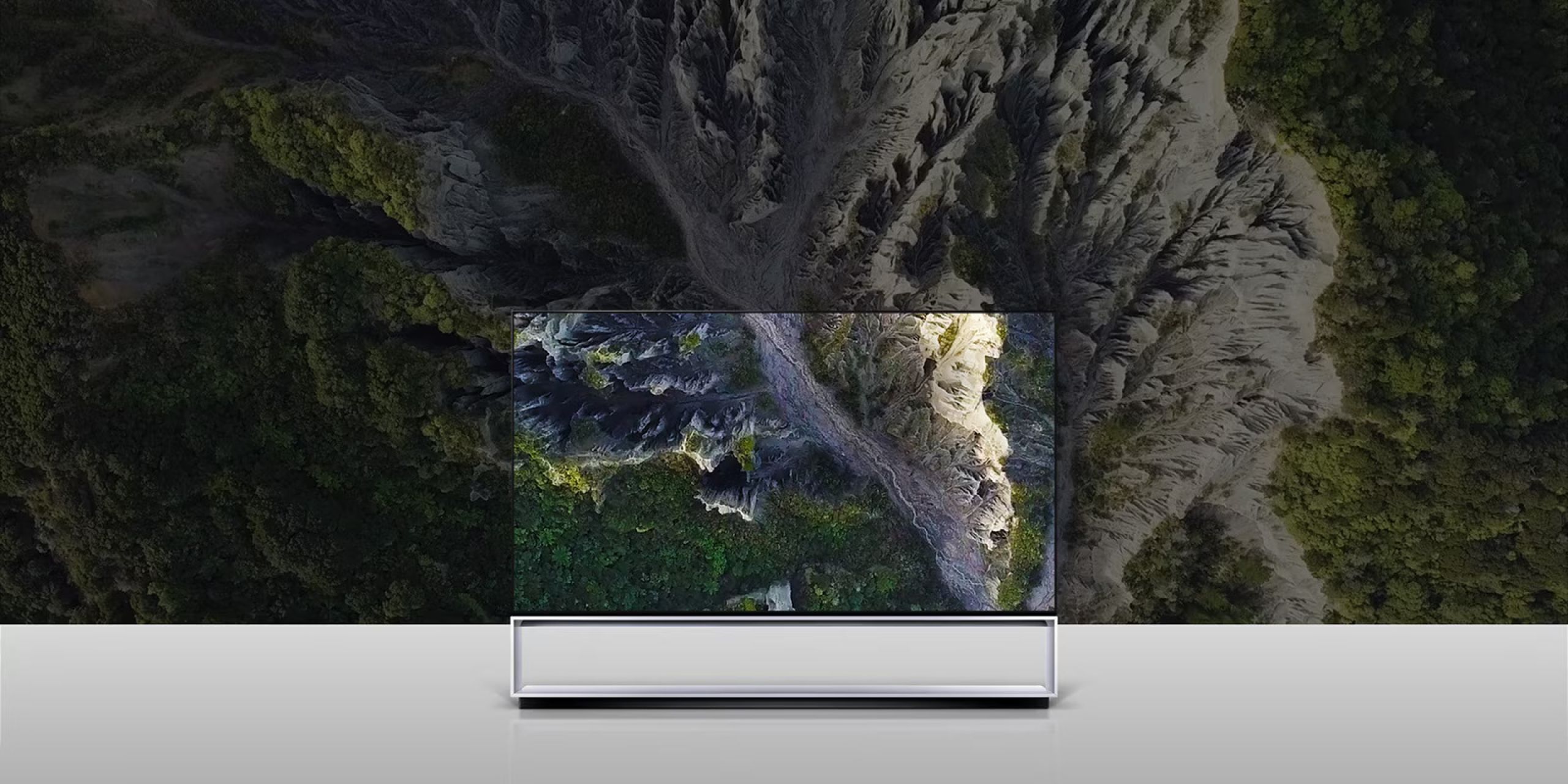 lg signature hero oled 8k tv z9 desktop 33268530