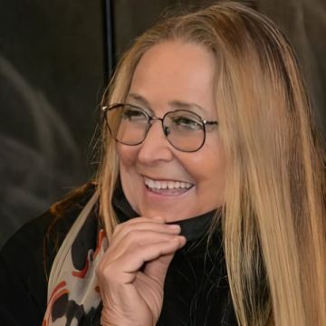 H ΦΩΝΗ ΤΗΣ ΕΛΛΑΔΑΣ – Η Μαρίζα Κωχ στην εκπομπή «Καλές Θάλασσες»