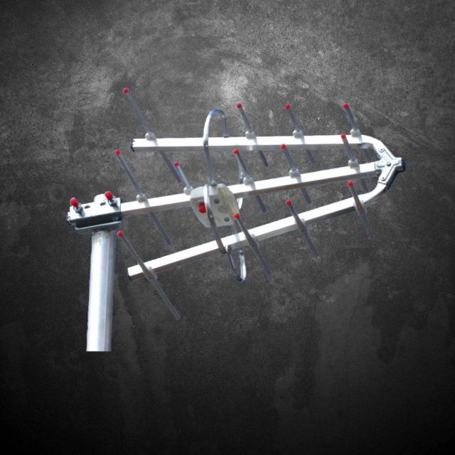 Mistral Triple Antenna Lte