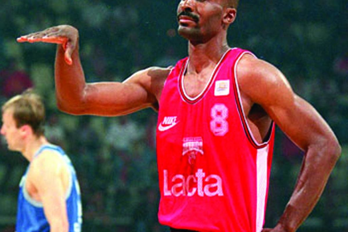 Ο Έντι Τζόνσον… επιστρέφει στην Ελλάδα στο Pick & Roll του OTE TV