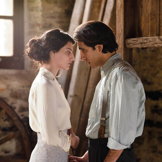 Πρώτα πλάνα από το «Ουζερί Τσιτσάνης» του Μανούσου Μανουσάκη