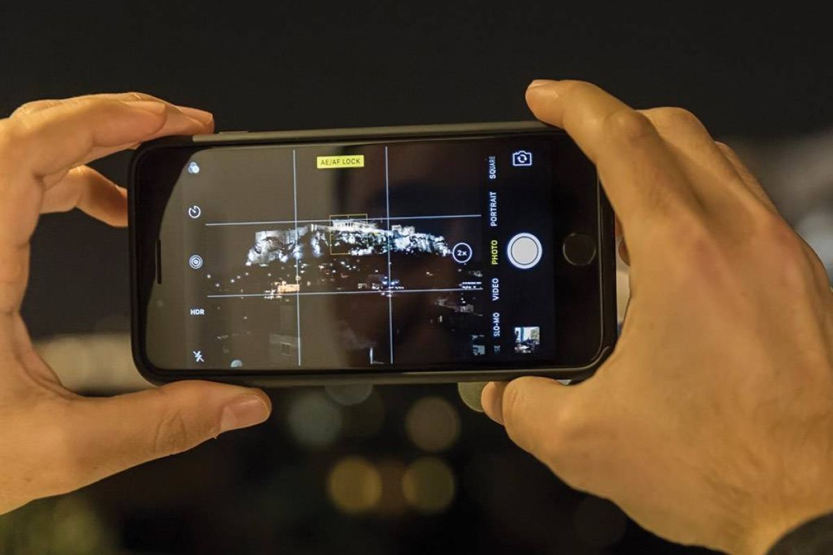 COSMOTE mobile internet: Ρεκόρ κίνησης δεδομένων το Πάσχα!