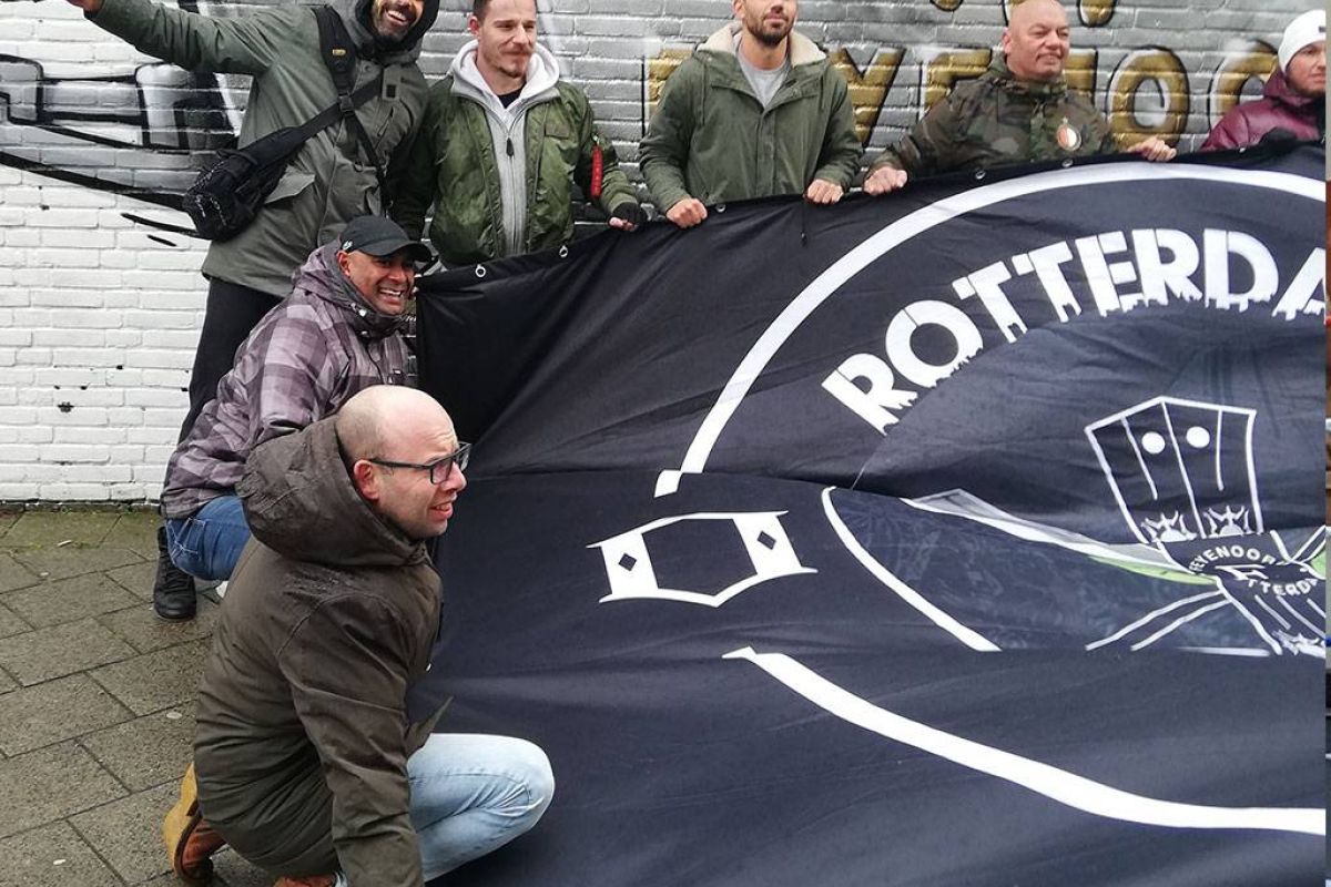 f460160a7915209875cff783fa94328f XL 37d255b1