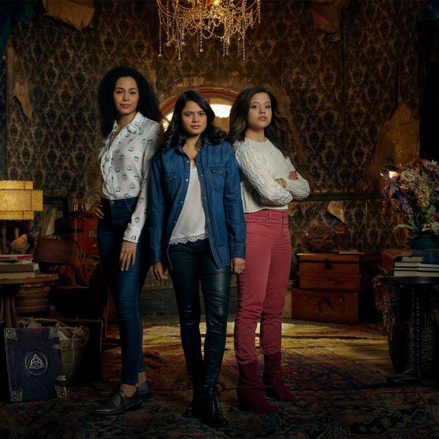Charmed: η βασισμένη στην πρωτότυπη των 90’s σειρά φαντασίας, έρχεται αποκλειστικά στην COSMOTE TV