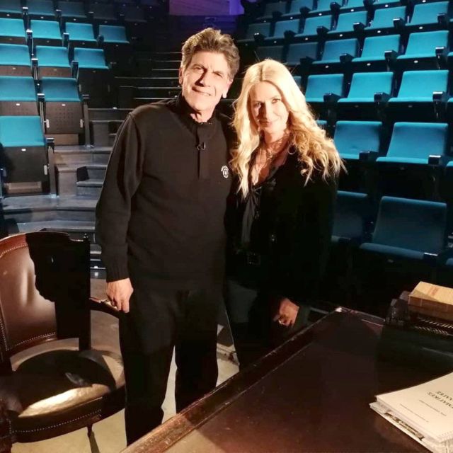 Ο αγαπημένος ηθοποιός Γιάννης Μπέζος στο «Art Week» της ΕΡΤ2 με τη Λένα Αρώνη