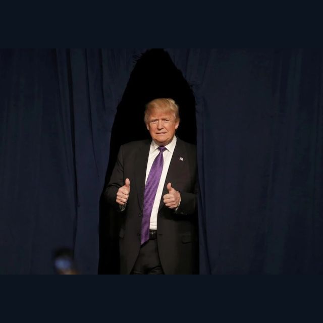 Η οικογένεια Τραμπ εισέρχεται στην κινητή τηλεφωνία με υπηρεσίες και ένα smartphone