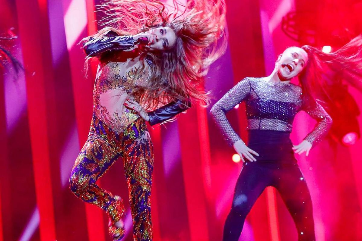 77b820f1b1ba60f7014e5bda29329b26 XL 3b348835