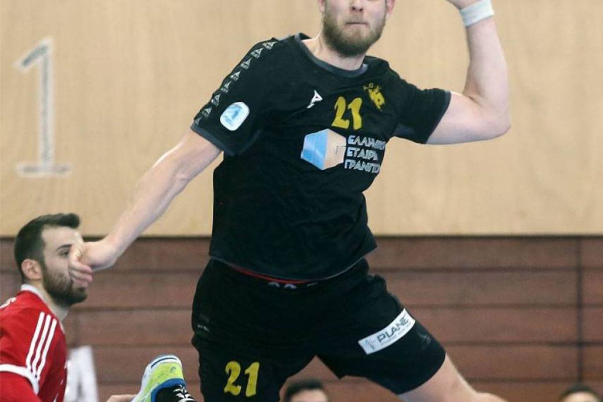 840d5038141be94ea2a998a239ddbcc0 XL 3b279f19