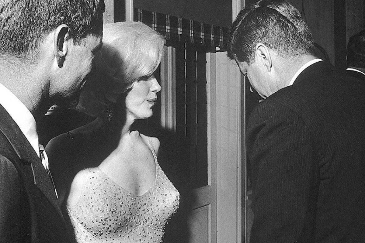 930b71c8ff9d0108a3d99bfeed4800f5 XL 3b16f3f3