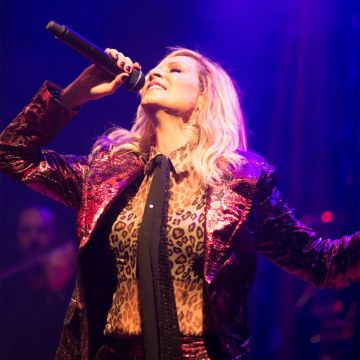 Η Άννα Βίσση το βράδυ της Πρωτομαγιάς στο MEGA