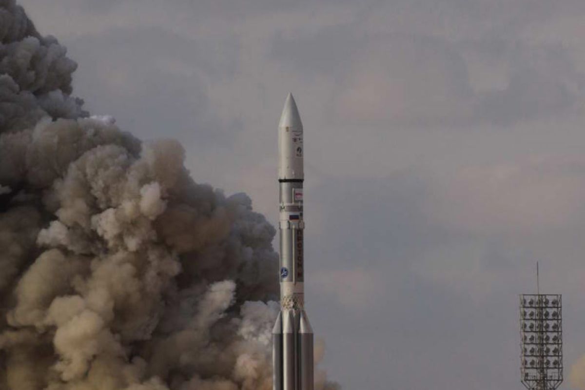 31ac3fe1cc8671a9a810b85b2c490335 XL 3d7bc286