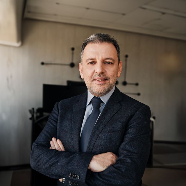 Vodafone Ελλάδας: Ολοκληρώνει το α’ εξάμηνο του 2023 με ενισχυμένο κύκλο εργασιών, εντυπωσιακή ανάπτυξη του Vodafone TV και αύξηση του αποτυπώματος του Vodafone Business στα δημόσια έργα ψηφιακού μετασχηματισμού