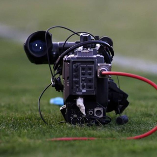 Αλλάζει το τηλεοπτικό τοπίο στη Σούπερ Λίγκα – Προς ΕΡΤ ο ΠΑΟΚ, στο παιχνίδι και η Cosmote TV