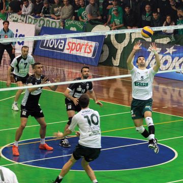 «Στο Φιλέ»: Ο Κώστας Στιβαχτής στα κανάλια Novasports