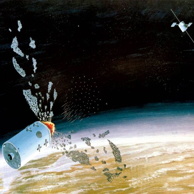 Αντικείμενο 2014-28Ε, διαστημικό σκουπίδι ή δολοφόνος δορυφόρων;