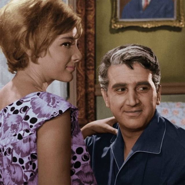 «Η δε γυνή να φοβήται τον άνδρα», έγχρωμη την 1η Μαρτίου στα Village!