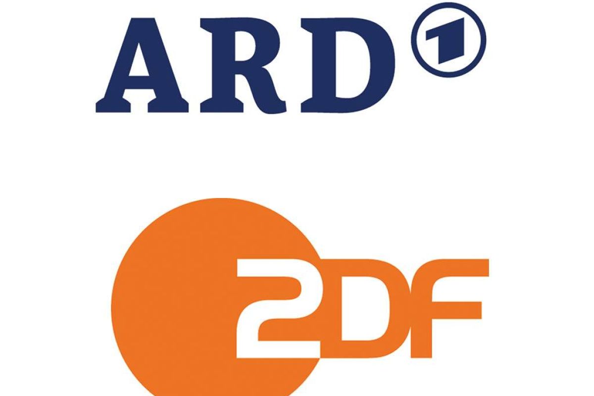 cd0cb1fe4e1196b56721520c6084fe67 XL 42126058