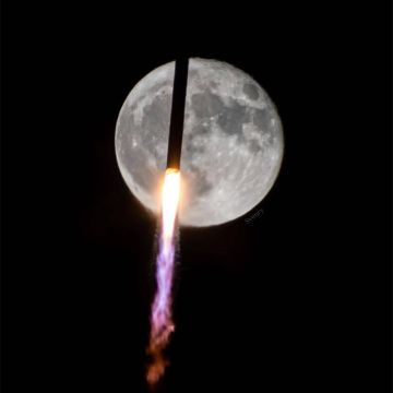 Μοναδικές φωτογραφίες από πέρασμα πυραύλου μπροστά από τη Σελήνη!