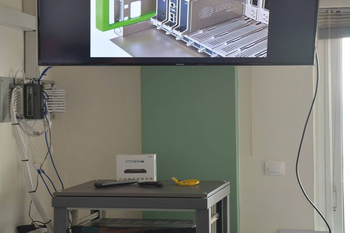 2877c99884c16ff1d7340d417191b26f XL 43f4b898