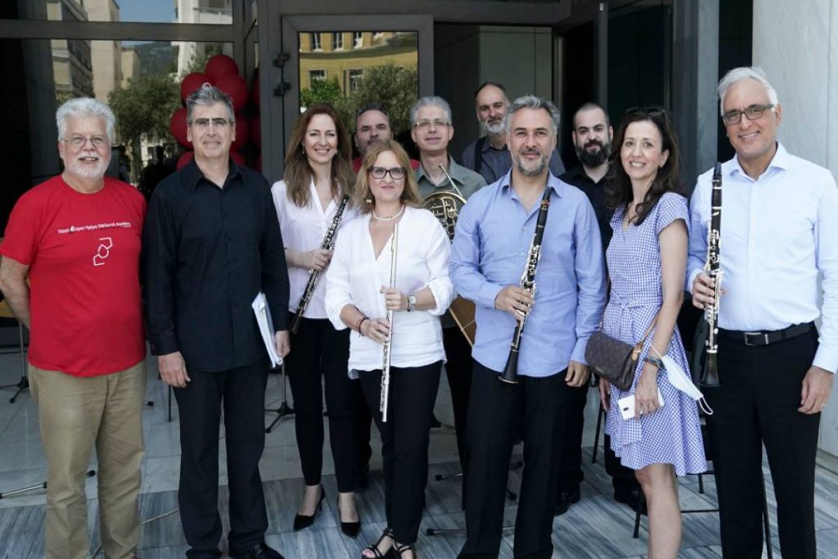 e59fffee60f043b3c9619070e87d63e3 XL 44788434