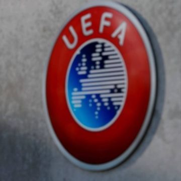 Νέα διορία της UEFA στις χώρες για πρωταθλήματα και EURO