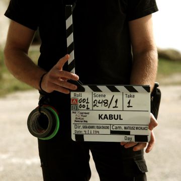 Kabul»: Η διεθνής συμπαραγωγή της COSMOTE TV στο Διαγωνιστικό Τμήμα του Series Mania 2025