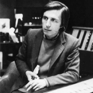 Η φωνή των ποιητών στη «ΦΩΝΗ ΤΗΣ ΕΛΛΑΔΑΣ»