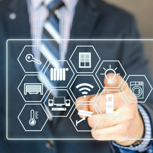 Internet of Things: Ένας στους 10 Έλληνες έχει προσωπικό ρομποτικό βοηθό