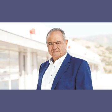 Τα Public αποχαιρετούν τον Γιώργο Γεράρδο