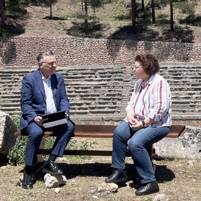 Η μαγεία των Δελφών στην εκπομπή «Στο κέντρο» της ΕΡΤNEWS