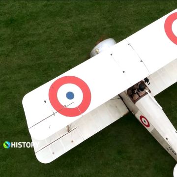 H ιστορία κατασκευής του γνήσιου μαχητικού αεροσκάφους, «Bristol Scout» ξετυλίγεται στο COSMOTE HISTORY