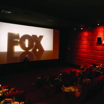 Το πέπλο μυστηρίου του «Wayward Pines» κάλυψε την Αθήνα!