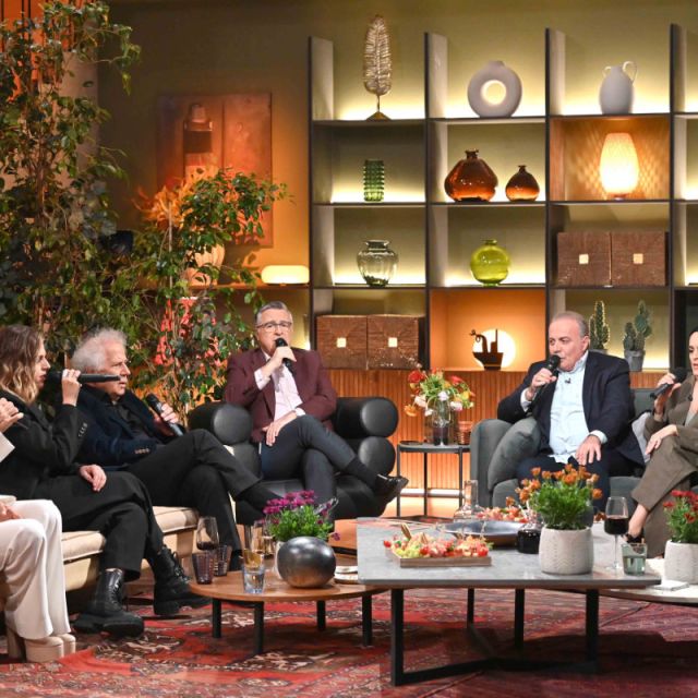 ΕΡΤ1: #Παρέα με τον Γιώργο Κουβαρά – Αφιέρωμα στη Σωτηρία Μπέλλου