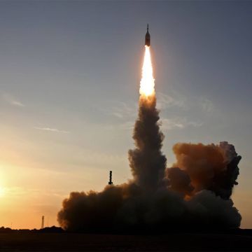 Η NASA αναστέλλει τις δοκιμές για την αποστολή στη Σελήνη λόγω κρουσμάτων στο προσωπικό της