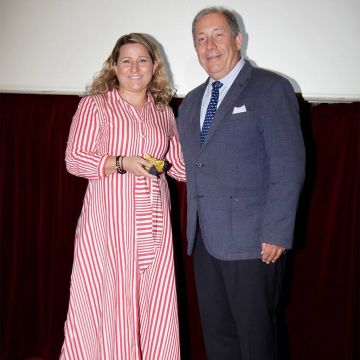 Βράβευση της Action Global Communications για τα 30 χρόνια επιτυχημένης πορείας στην Ελληνική αγορά