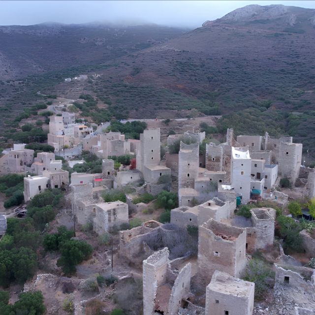 «Όπου Υπάρχει Ελλάδα»: Ταξιδεύουμε στη Μάνη και βγαίνουμε ζωντανά από την Αρεόπολη